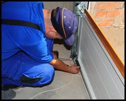 HighTech Garage Door Coral Gables, FL 786-292-0589 HighTech Garage Door Coral Gables, FL 786-292-0589 - side-bar-g-door-spring-service